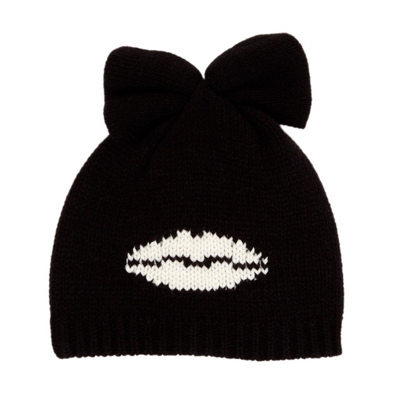 NWT Betsey Johnson Kiss & Tell Knit Beanie Cap - Picture 1 of 4